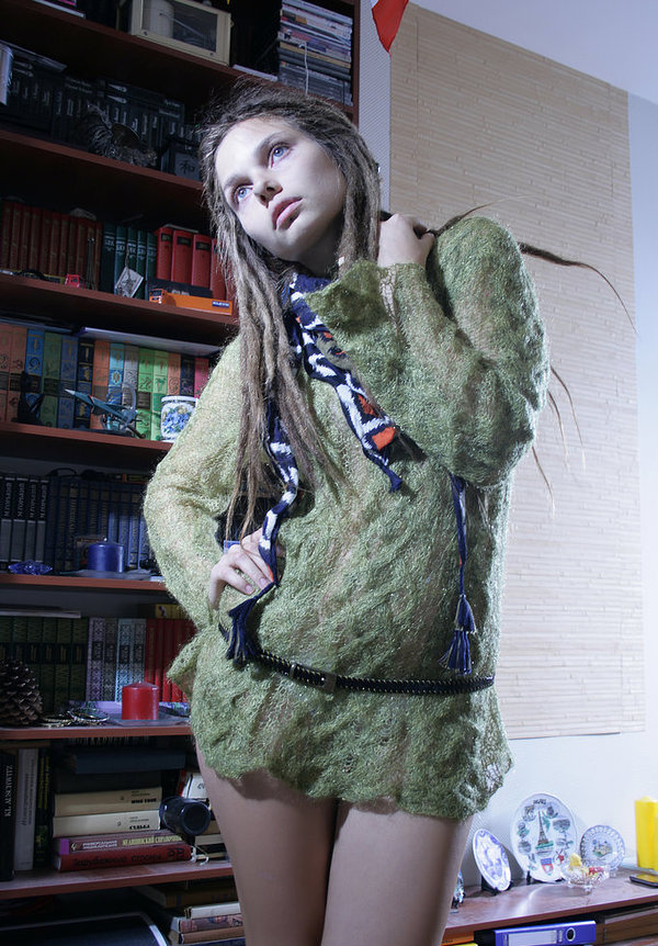 Лилия, 18